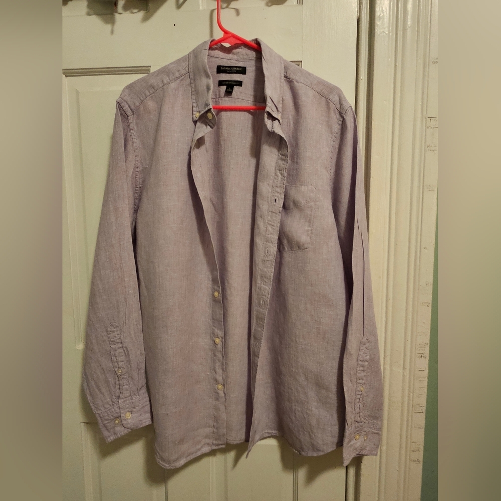 Banana Republic Women's Lavender Casual Button-Down Shirt Size L